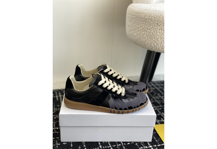 Ma*s*n m0rgiela trainer (gats)