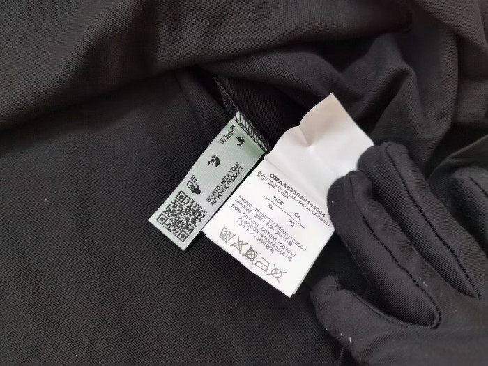 off-white t-shirt 2302024