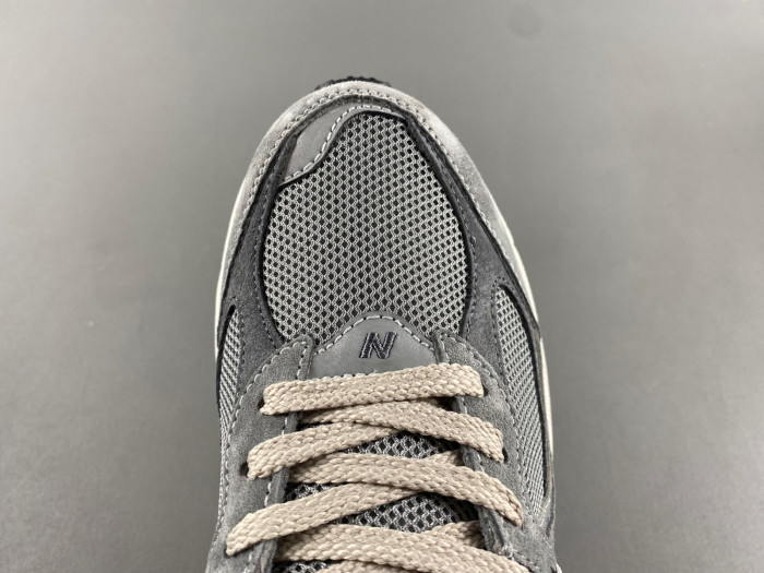 New Balance 2002R Shadow Grey M2002RANM