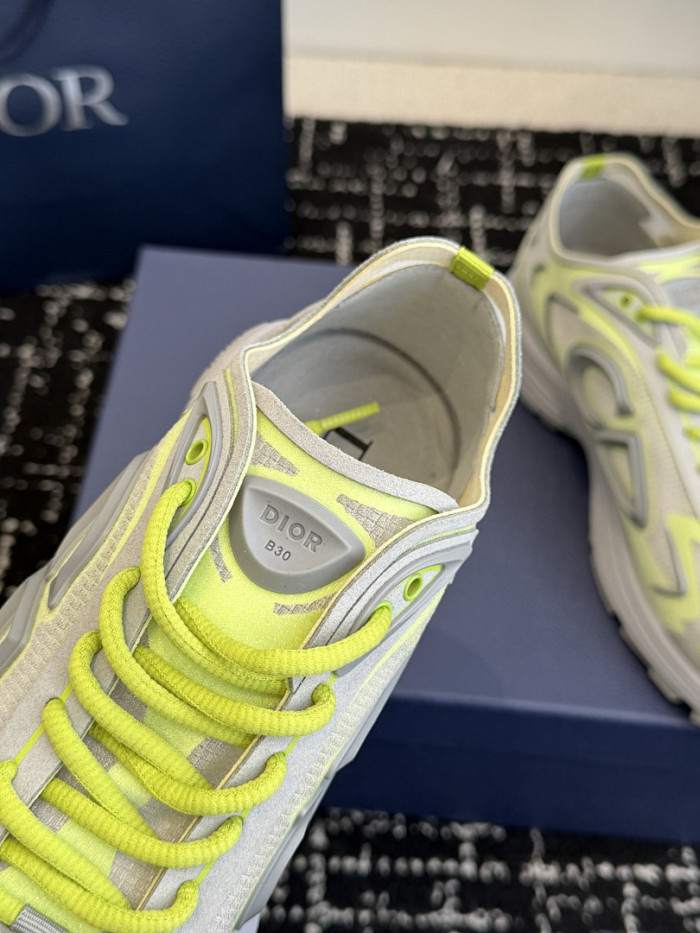 D1OR B30 SNEAKER