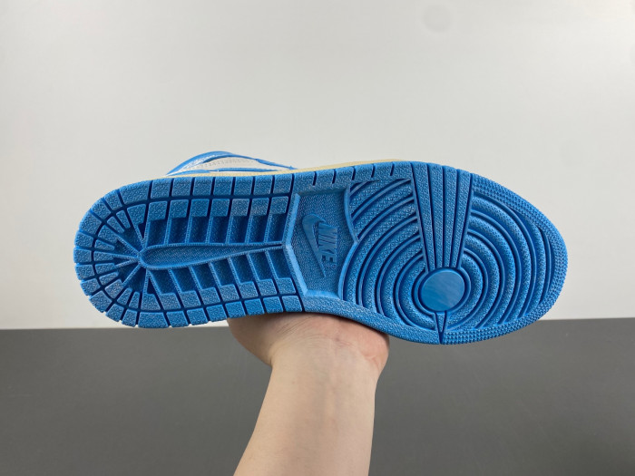 Air Jordan 1 High OG“UNC Reimagined” DZ5485-402