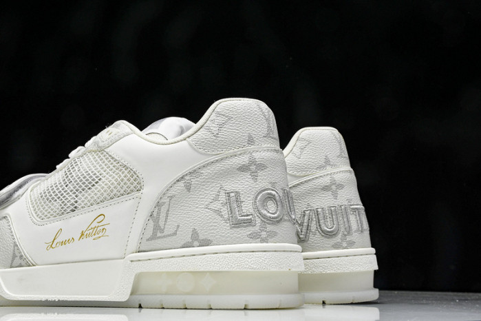 LOU1VTON SNEAKER