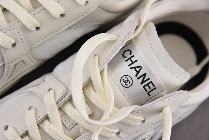 ch*nel sneaker