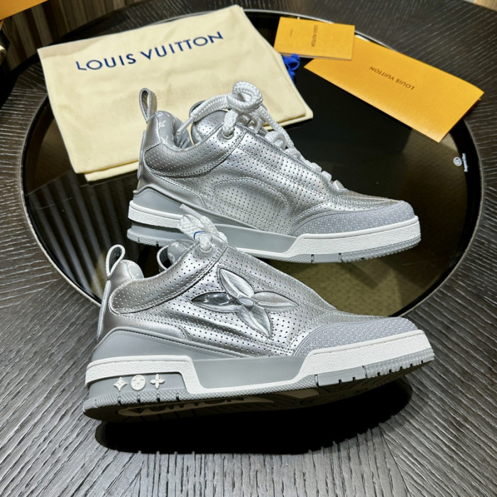 LOU1VTON SNEAKER