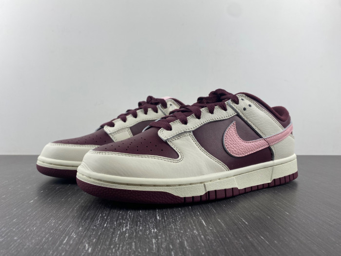 nike dunk low "valentine''s day" dr9705-100