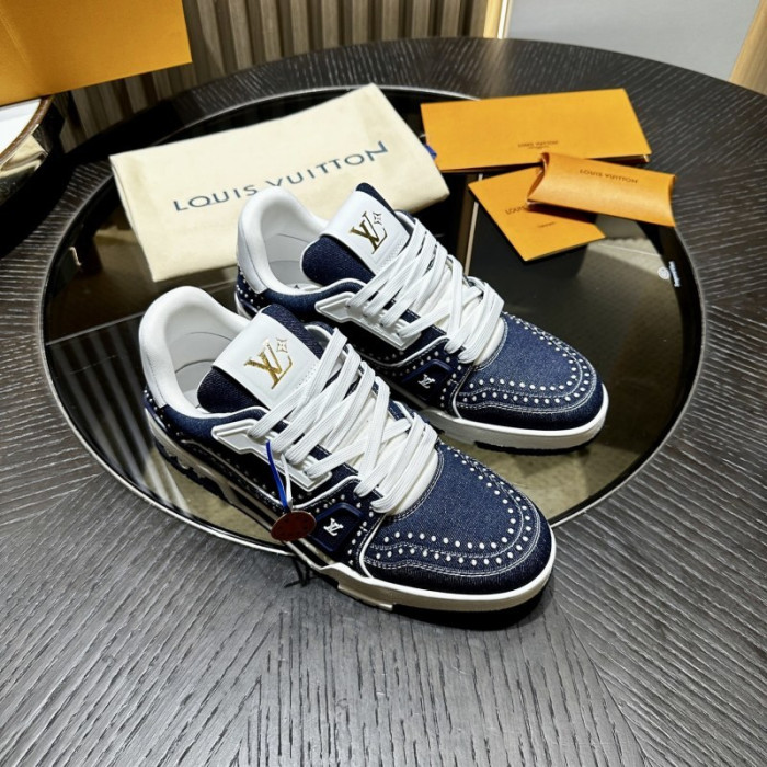 LOU1VTON SNEAKER