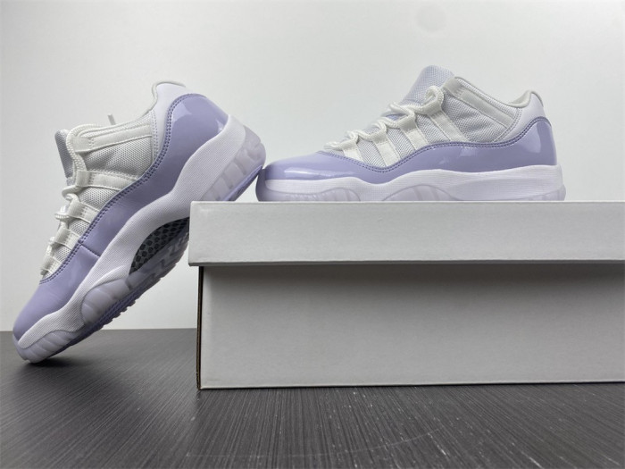 air jordan 11 retro low pure violet ah 7860-101