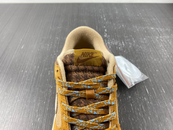 nike dunk low teddy bear dz5350-288