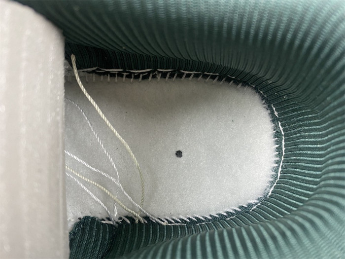 nike dunk low vintage green dq8580-100