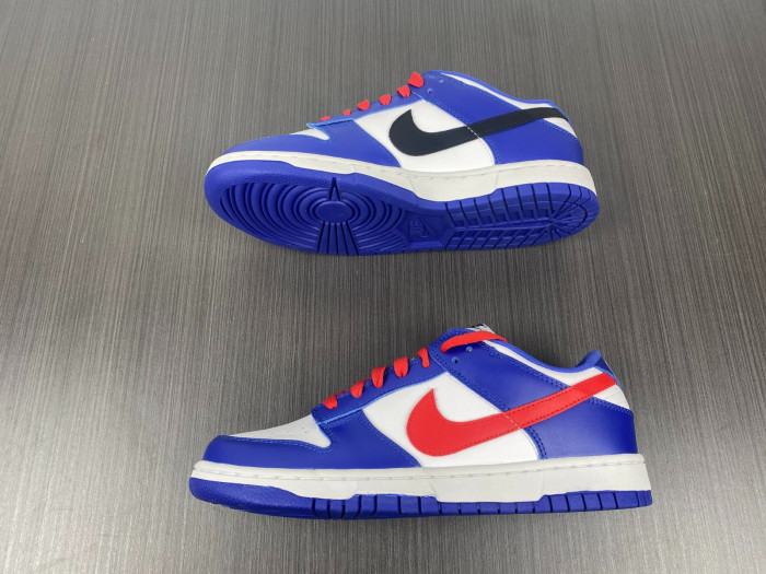 nike dunk low bright crimson game royal cw1590-104