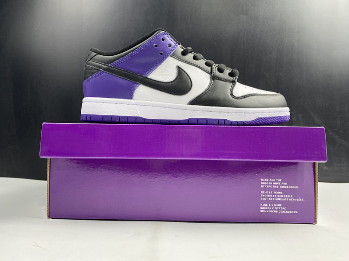 nike sb dunk low court purple bq6817-500