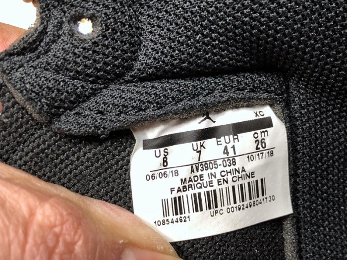 air jordan 1 high og "solefly friends & family" av3905-038