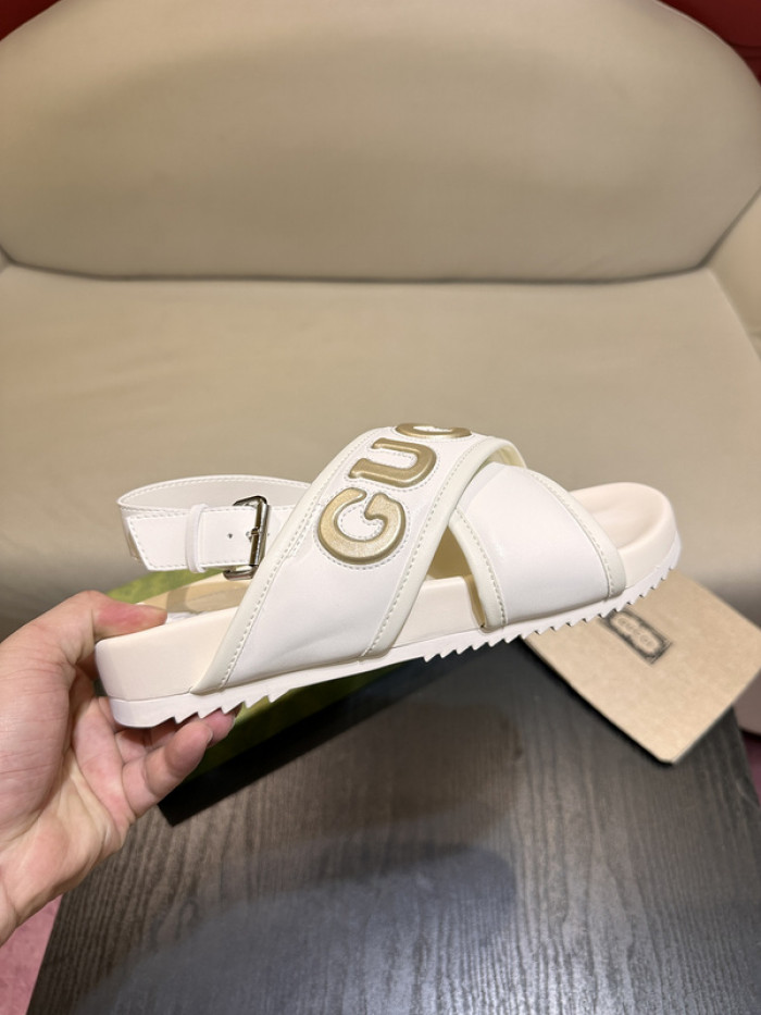 G*u*i sandals (eu38-eu45)