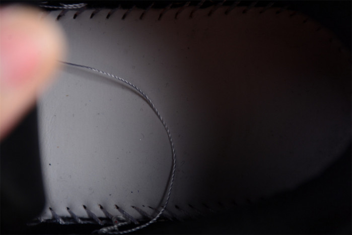 OFF-WHITE Out Of Office