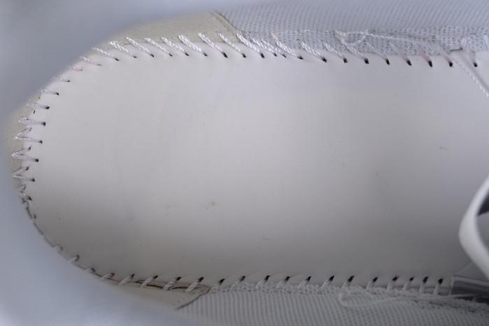 OFF-WHITE Out Of Office