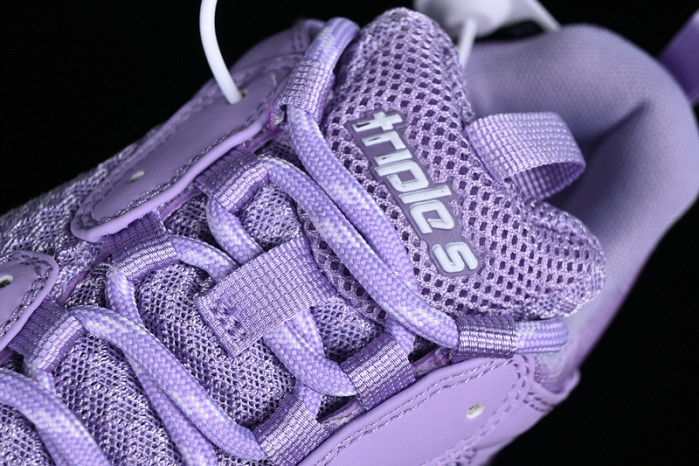 blc* triple s trainer