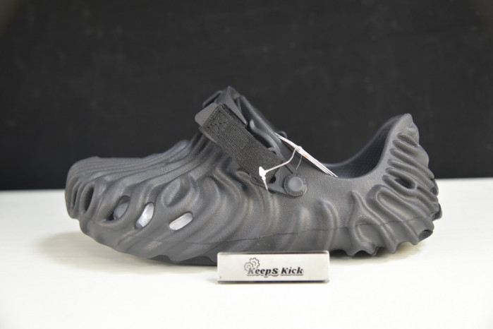 Cr*0*s pollex clog by salehe bembury urchin