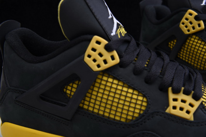 air jordan 4 retro thunder 308497-008 （box updated)